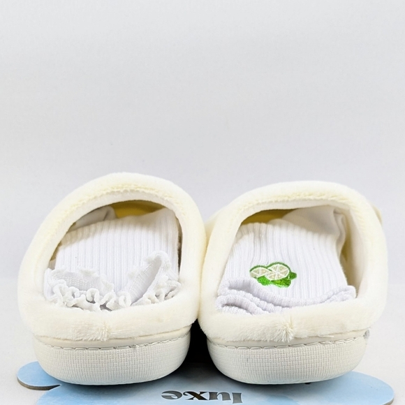 Slippers Margarita Embroidered Faux Fur Slip On Ivory M (6.5-7.5) NWT - Picture 8 of 14